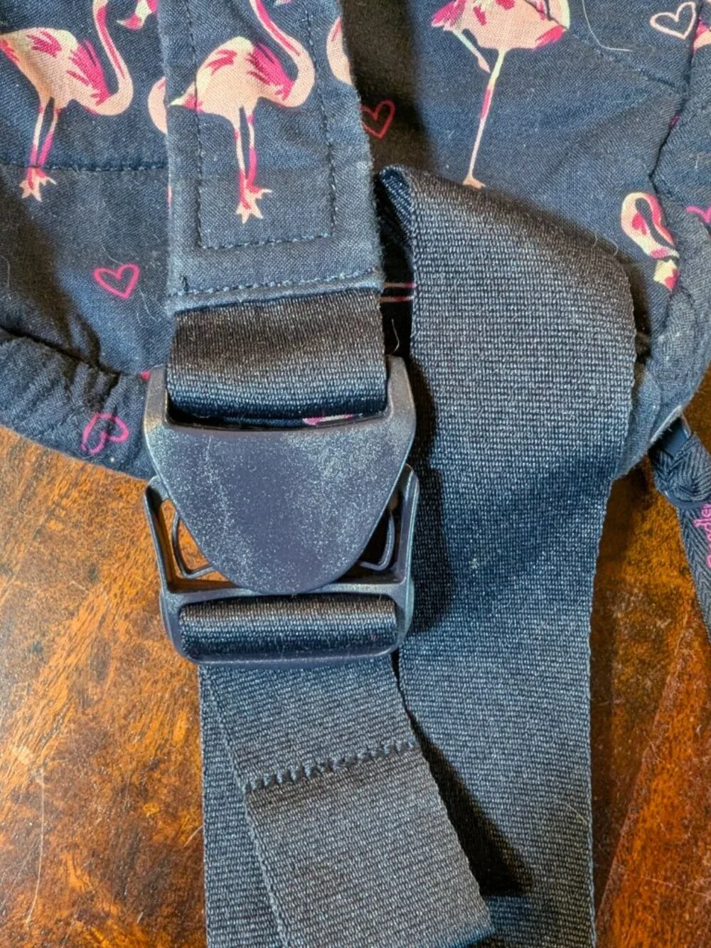 Vera Bradley Flamingo Quilted Sling Bag Navy Pink Crossbody with Zipper Charm - Picture 7 of 8